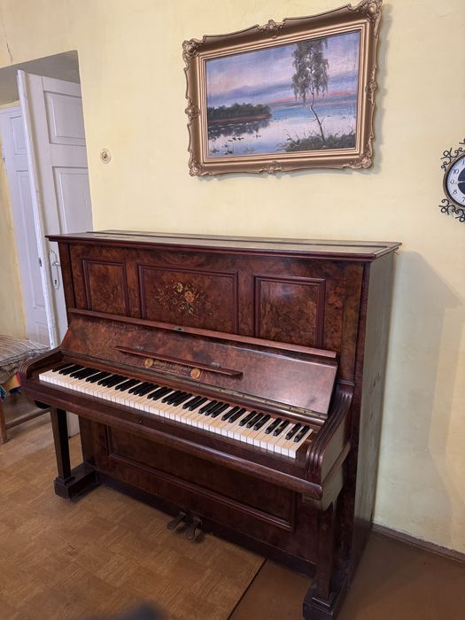Pianino Lignitz powojenne