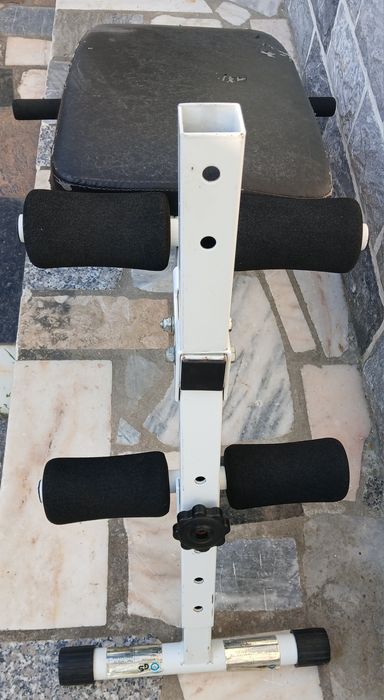 Abdominal bench.64286105800451122