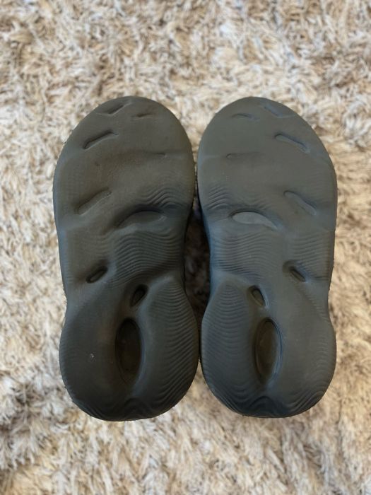 Adidas Yeezy Foam RNR