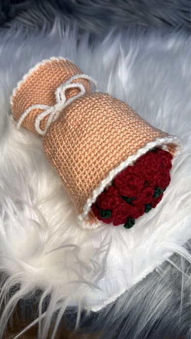 Buquê Reversível em Croché que Vira Urso com Coração