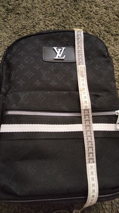 Mochila com boas dimensões Nova