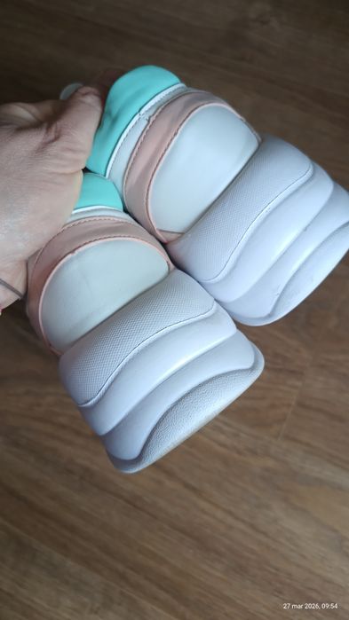 Sneakersy pastelowe sportowe gruba podeszwa śliczne