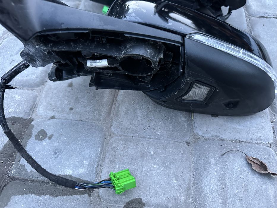 Дзеркало ліве праве, зеркало Volvo V60 S60 2010-2017 10pin 12pin