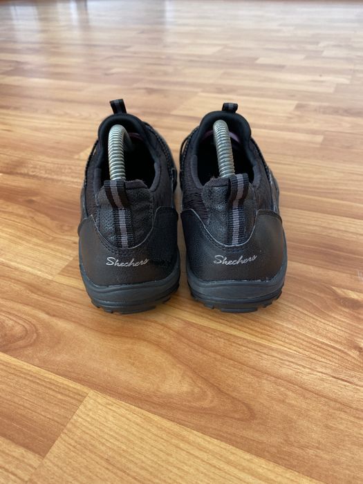 Тапки жіночі кросівки skechers empress