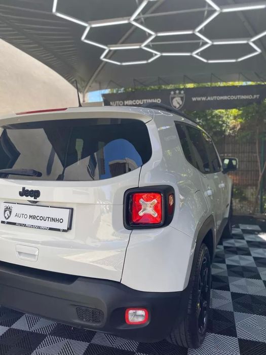 Jeep Renegade497671686598184965