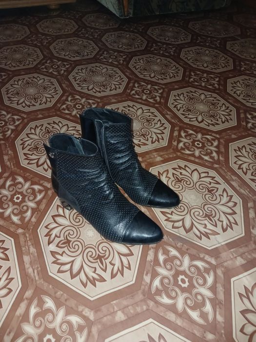 Ботинки демисезонные