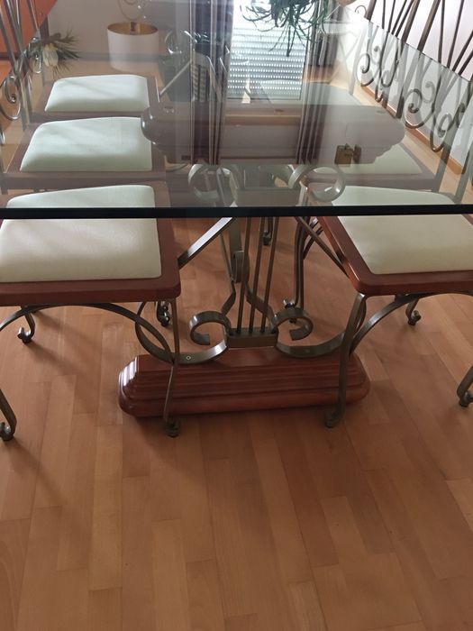 Cadeira em ferro e madeira