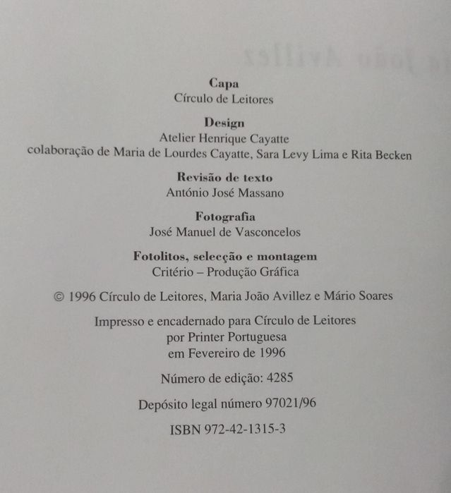 Soares - Ditadura e Revolução de Maria João Avillez