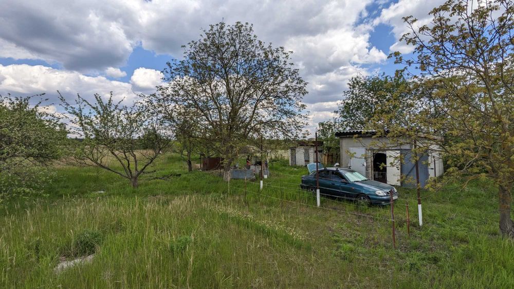 Продається земельна ділянка під забудову