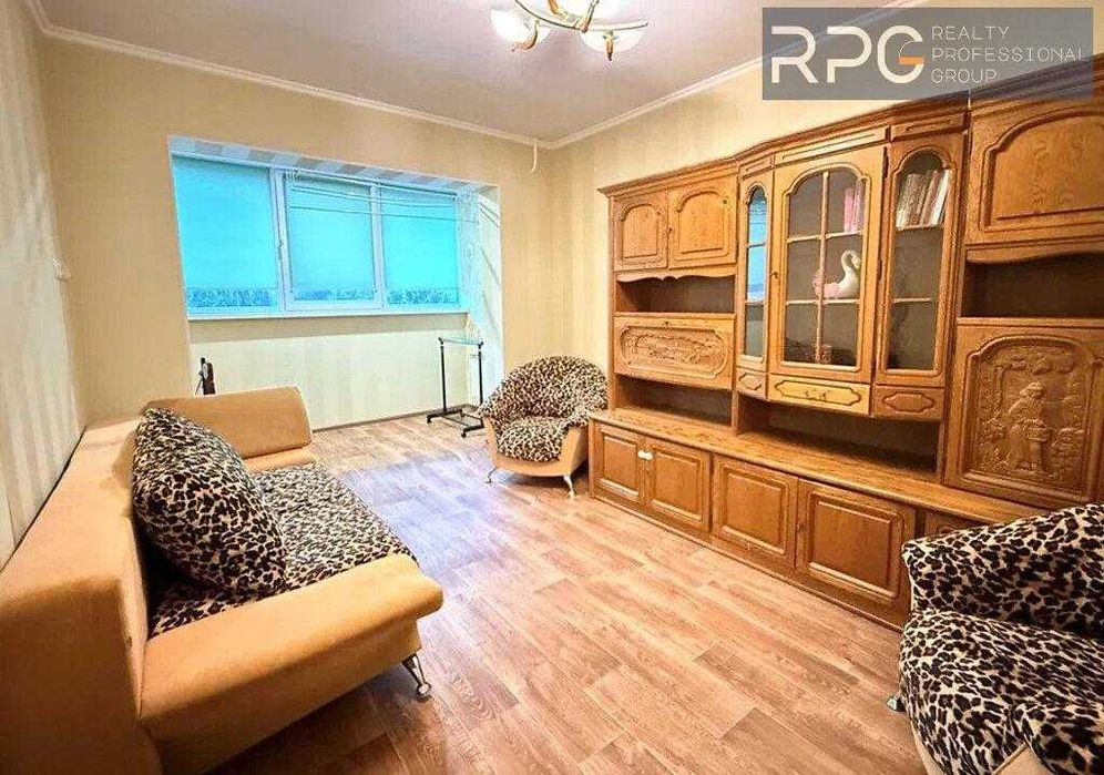 Продам квартиру Українка, Будівельників вул.
