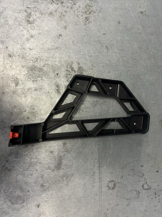 Ślizg zderzaka lewy tył Opel Adam 12-19r. oryginał