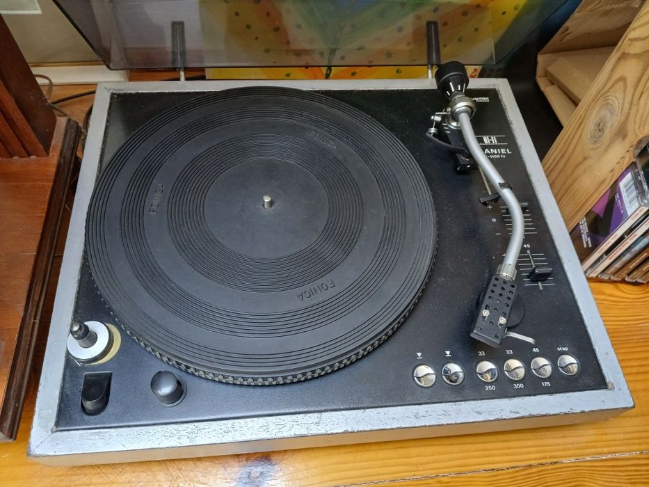 Gramofon Daniel hifi