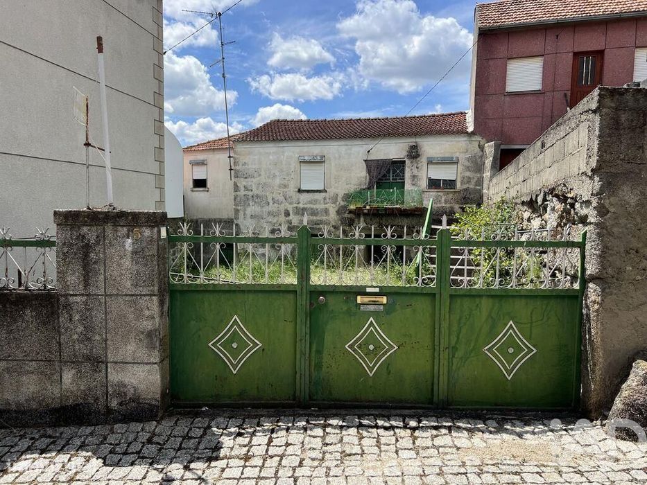 Casa / Villa T2 em Pousade e Albardo de 178,00 m2