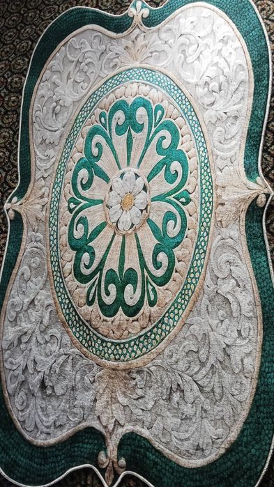 Nowy dywan 145×76cm