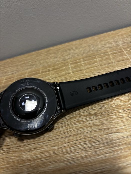 Huawei Watch GT2 Pro-Tytan i Szafir-Elegancja Premium w Twoim Zasięgu