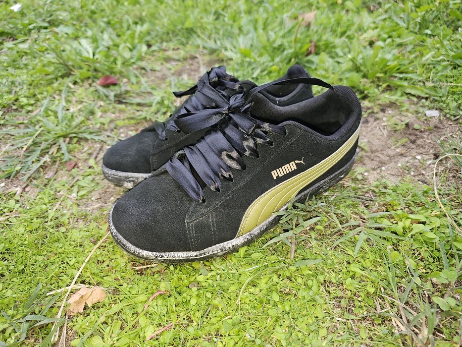 Puma Tennis Shoes Size 36