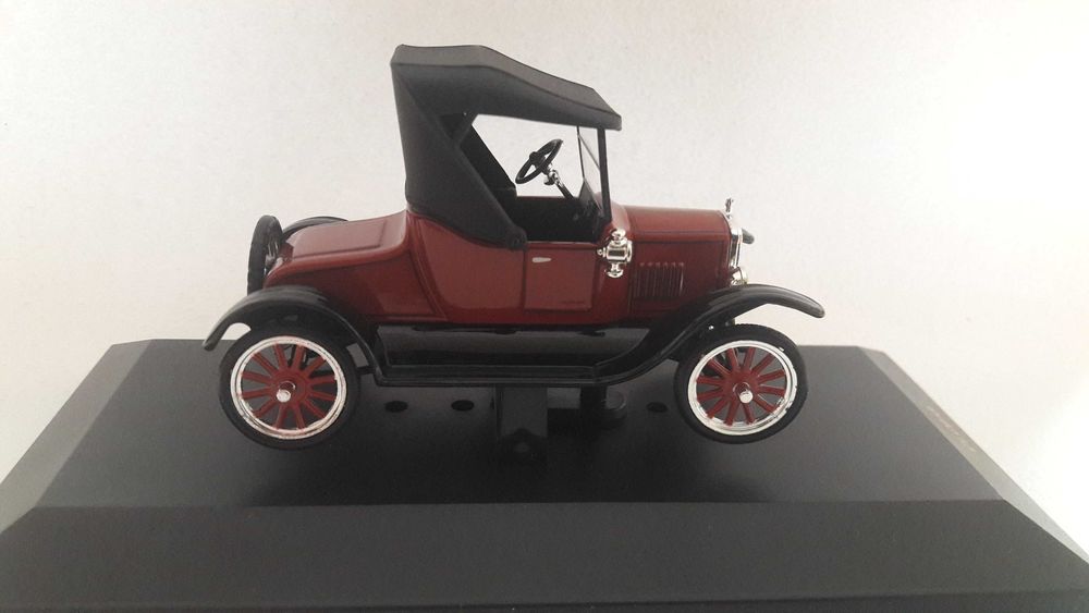Коллекционная модель IXO Ford T Runabout 2 seaters 1926 г, 1/43: 3 000 ...