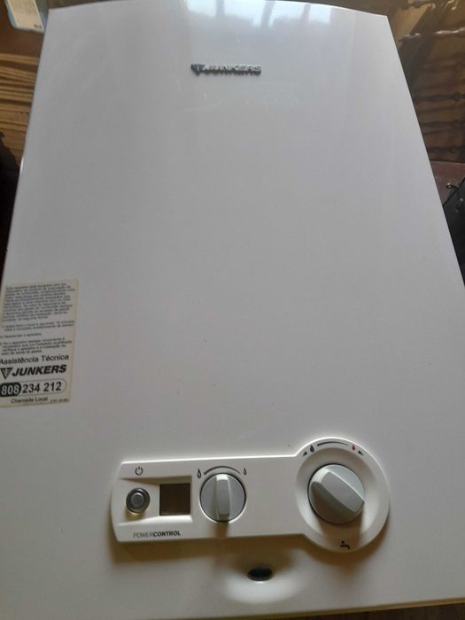 Esquentadore gas 1ano de uso  restaurante