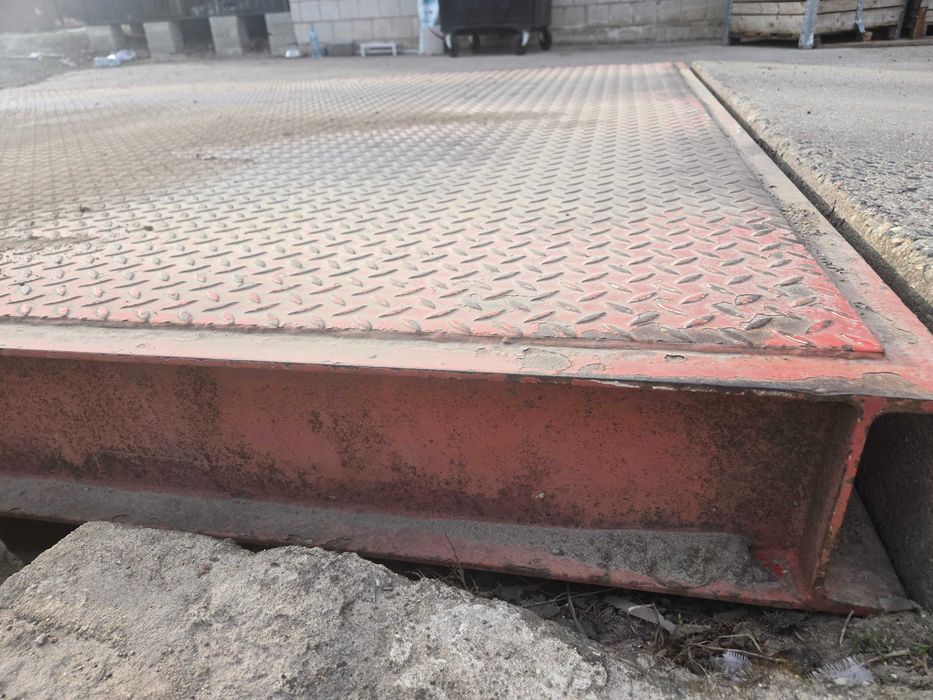 Waga samochodowa najazdowa 15 ton – kompletna z wyświetlaczem