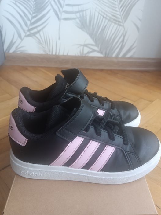 Кроссовки Adidas , дитячі кросівки оригинал