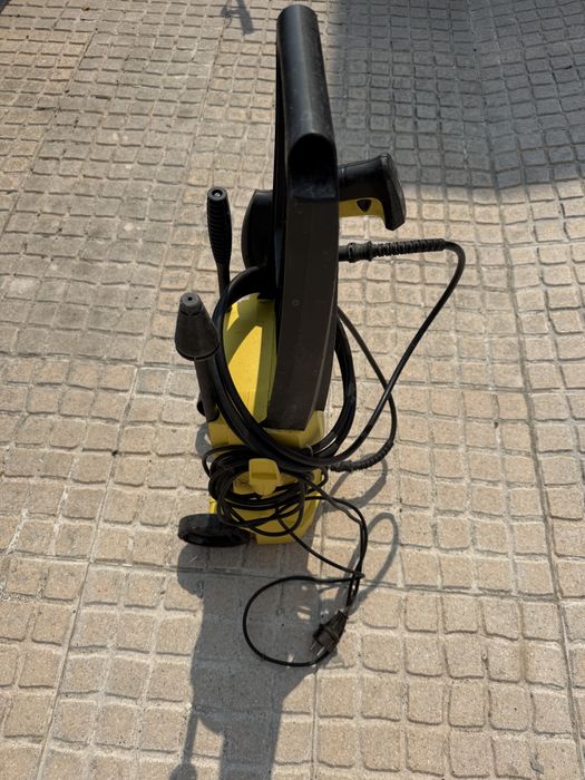Maquina de pressão karcher K2