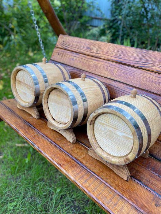 Beczki dębowe od producenta – klasyczne rzemiosło, naturalny efekt