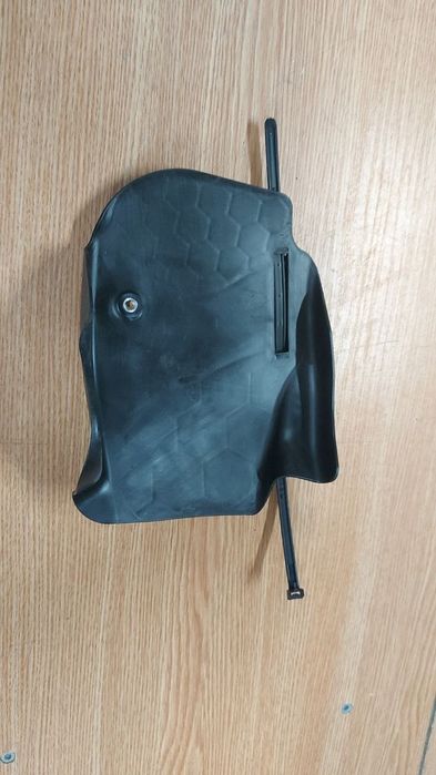 Porsche taycan захист переднього ричага 9j1615169b