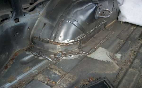 Ремонт и замена порогов ,уселители.держатели.пороги Сварка Покраска