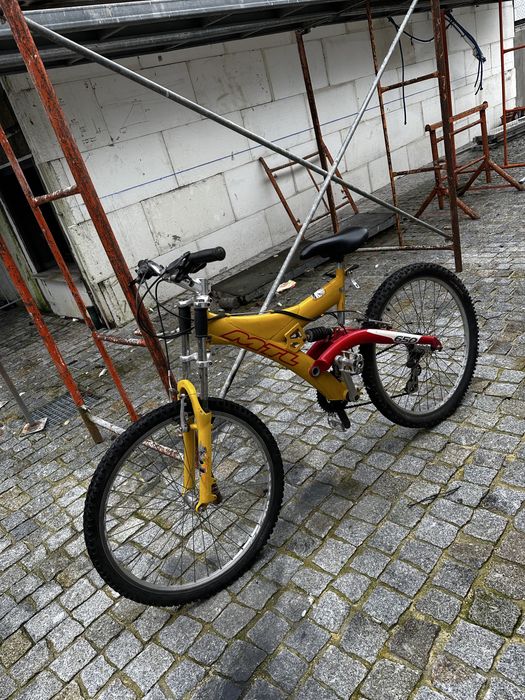Bmw berg e bicicleta de monte