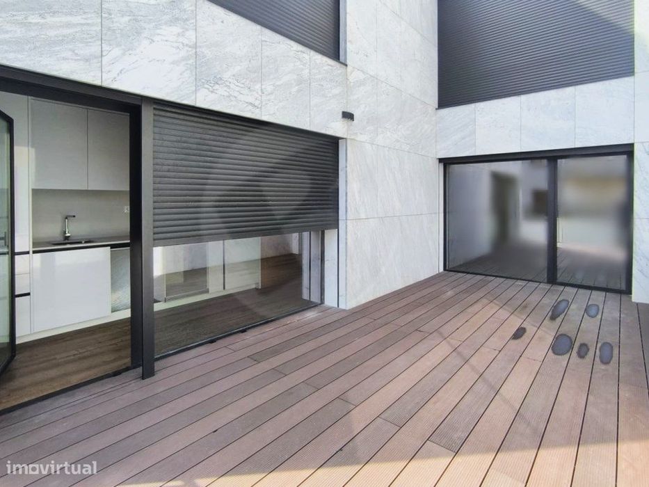 T1 NOVO c/ Terraço Junto à Praia em Vila do Conde — Vila do Conde, Porto