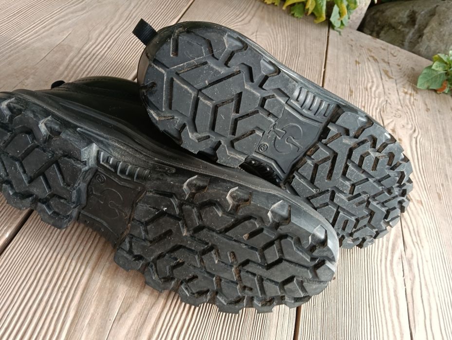 S3  93712 Strauss buty