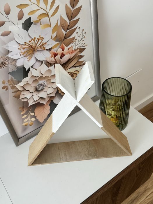 [ €5,00 ] Prateleira • Madeira & Branco
