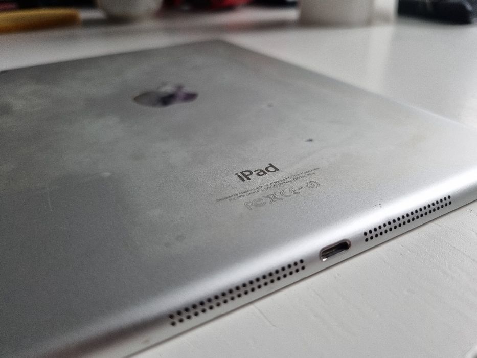 Apple iPad Air 9,7'' Model A1474