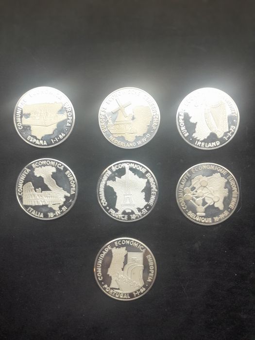 7 moedas em prata