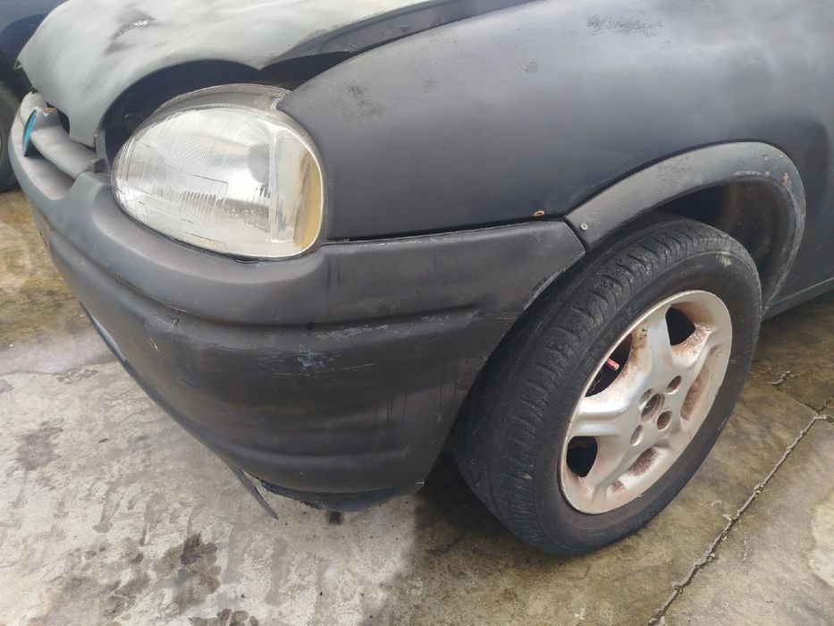 Pára-choques frente OPEL Corsa B