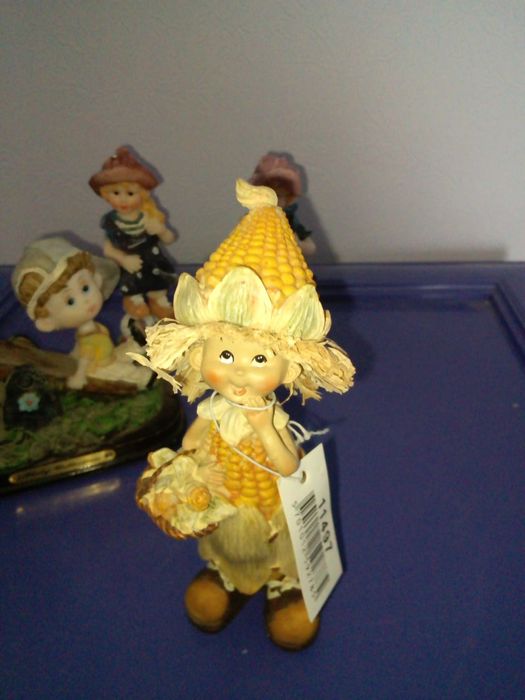 Статуетки колекційні Діти Футболістки пара Кукурудза