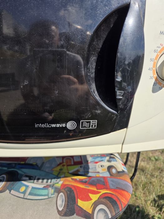 Mikrofalówka LG MB-392T 800 W z grillem