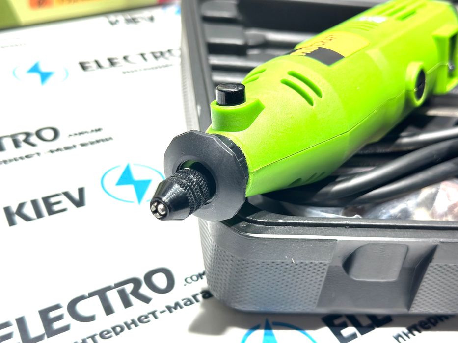 Гравер ProCraft PG400 (кулачковый патрон, гибкий вал, струбцина, набор в кейсе) Особенность гравера что он с патроном, а не цанговая система