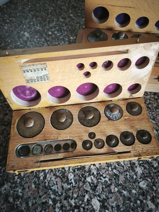 Pesos para balança de precisão .