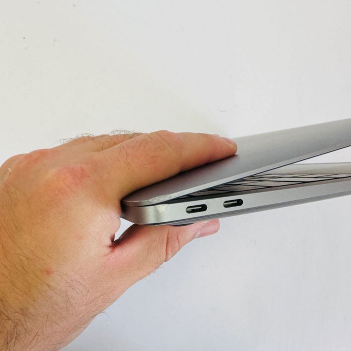 MacBook Air 13' M1 8/512 Space Gray