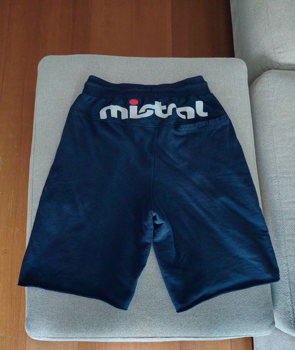 Calções Mistral com bolsos
