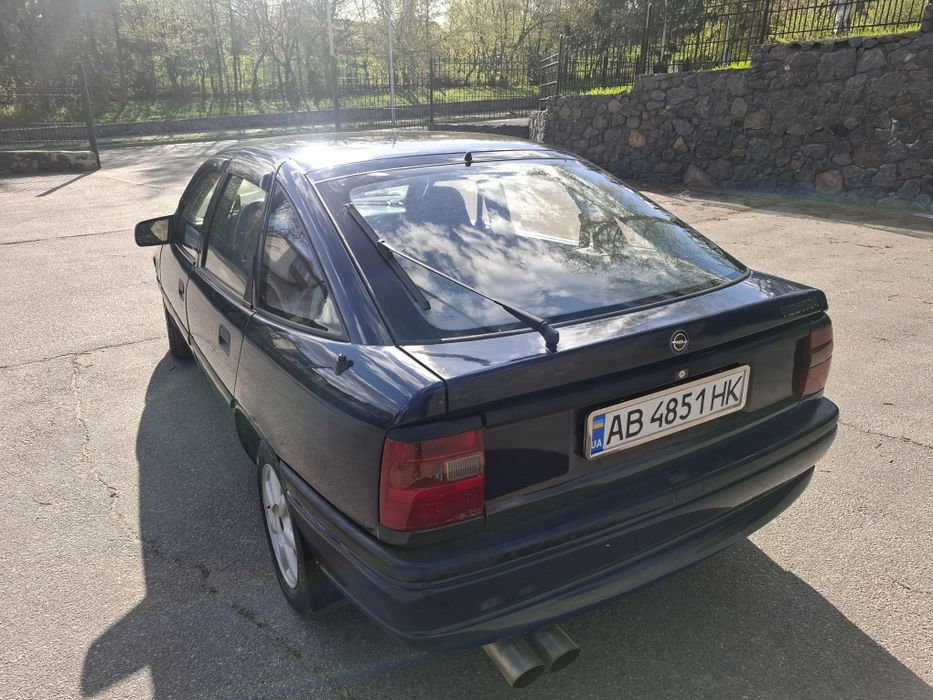 Opel Vectra 1.6 gbo