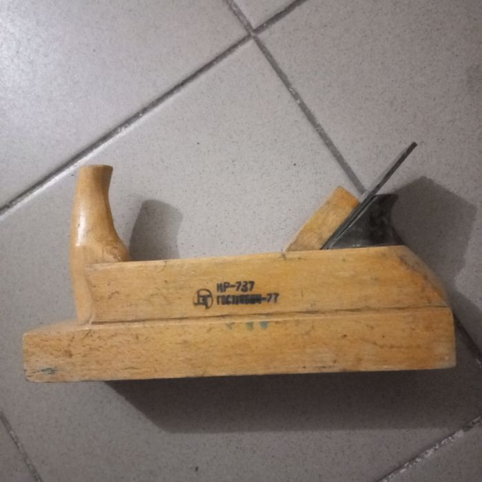 Столярний інструмент