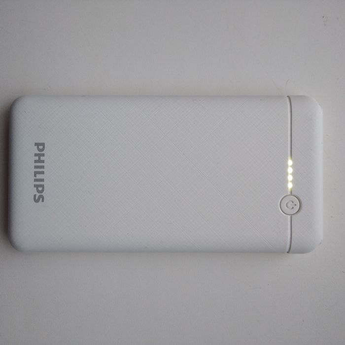 Повербанк Philips 10000 mAh