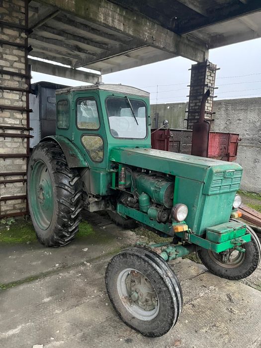 Т 40, трактор, зелений