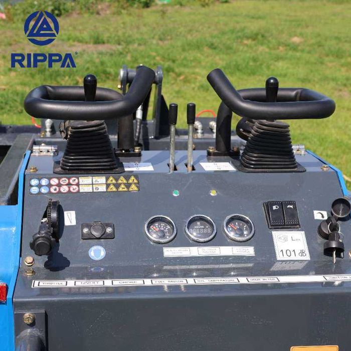 Mini Ładowarka Gąsienicowa SKID STEER RIPPA KUBOTA  RS04 RABAT DO 15%