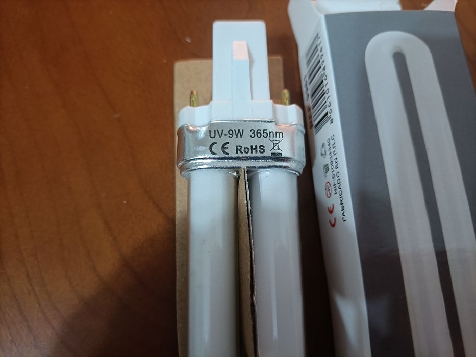 Lâmpada UV para catalizadores novas em caixa