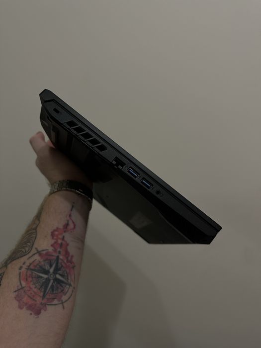 Топовий ігровий ноутбук Acer Nitro 5 у відміному стані