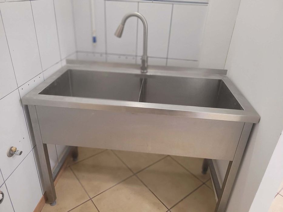 Wyprzedaż kuchni cateringowej