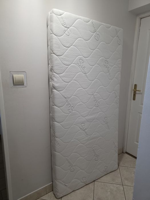 Sprzedam materac 180x90